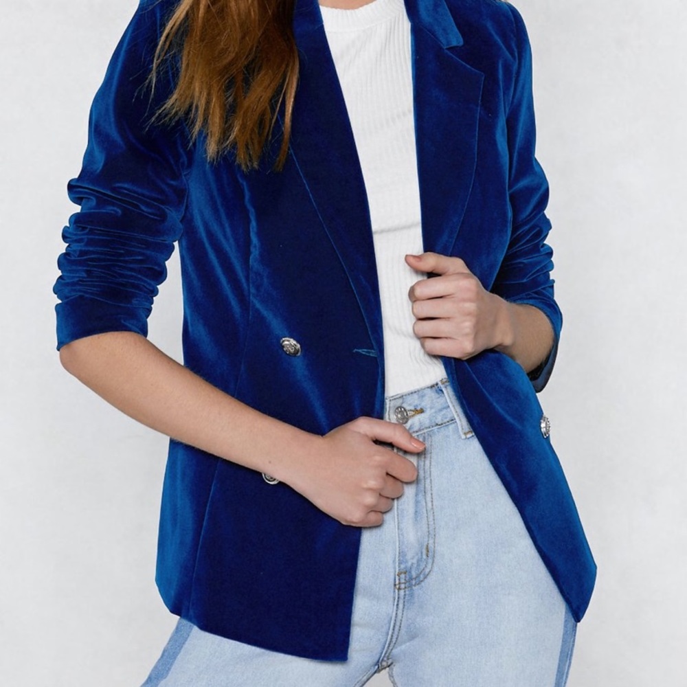 Can you feel it velvet blazer